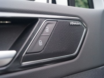 VW Tiguan Allspace 2,0 TDI BlueMotion R-Line DSG - Piwo i wurst