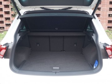 VW Tiguan Allspace 2,0 TDI BlueMotion R-Line DSG - Piwo i wurst