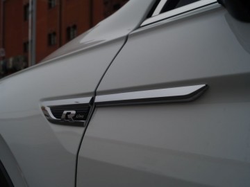 VW Tiguan Allspace 2,0 TDI BlueMotion R-Line DSG - Piwo i wurst
