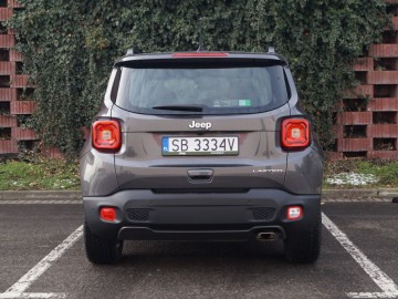 Jeep Renegade 1,3 Turbo GSE 180 KM AWD &ndash; Jeep XS...