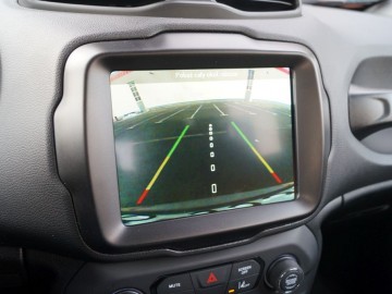 Jeep Renegade 1,3 Turbo GSE 180 KM AWD &ndash; Jeep XS...