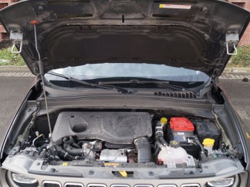 Jeep Renegade 1,3 Turbo GSE 180 KM AWD &ndash; Jeep XS...