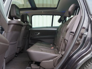Renault Espace 1,8 Energy TCE 225 KM &ndash; Dla ceniących luksus i wygodę