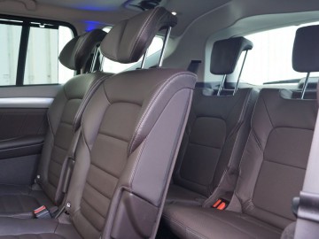 Renault Espace 1,8 Energy TCE 225 KM &ndash; Dla ceniących luksus i wygodę