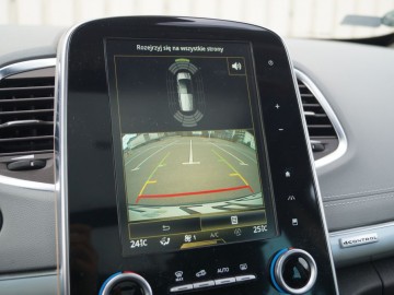 Renault Espace 1,8 Energy TCE 225 KM &ndash; Dla ceniących luksus i wygodę