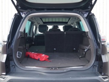 Renault Espace 1,8 Energy TCE 225 KM &ndash; Dla ceniących luksus i wygodę