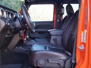Jeep Wrangler Rubicon 2,2 MultiJet&ndash; Legenda...