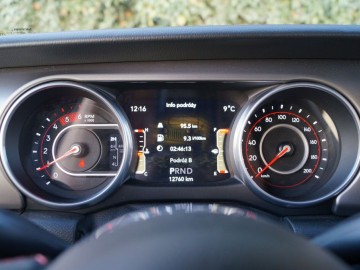 Jeep Wrangler Rubicon 2,2 MultiJet&ndash; Legenda...