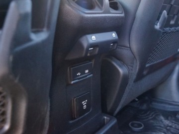 Jeep Wrangler Rubicon 2,2 MultiJet&ndash; Legenda...