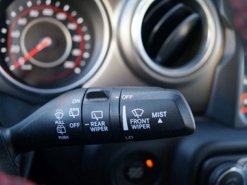 Jeep Wrangler Rubicon 2,2 MultiJet&ndash; Legenda...