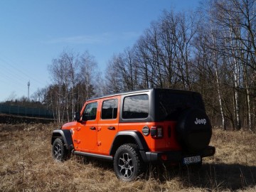 Jeep Wrangler Rubicon 2,2 MultiJet&ndash; Legenda...