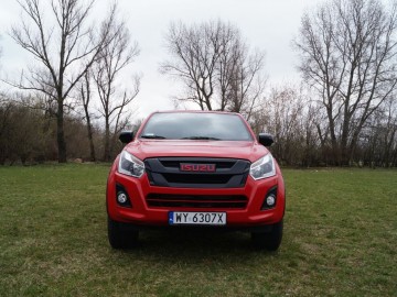 Isuzu D-MAX II Double Cab FL 1.9 DDI 163 KM &ndash; Do zadań specjalnych