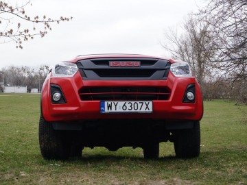 Isuzu D-MAX II Double Cab FL 1.9 DDI 163 KM &ndash; Do zadań specjalnych