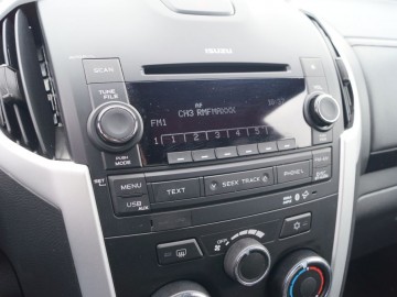 Isuzu D-MAX II Double Cab FL 1.9 DDI 163 KM &ndash; Do zadań specjalnych
