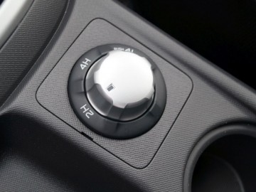 Isuzu D-MAX II Double Cab FL 1.9 DDI 163 KM &ndash; Do zadań specjalnych