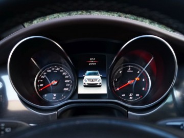 Mercedes-Benz Klasa V 250 BLUETEC 7G Tronic &ndash; Lider...
