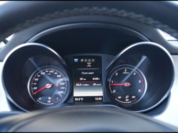 Mercedes Benz Klasa X 350D 4MATIC 7G-Tronic - Zaskakujący
