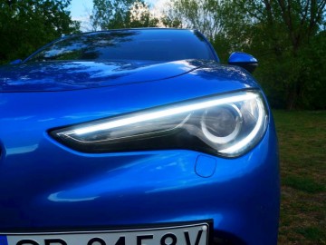 Alfa Romeo Stelvio 2,0T 280 KM AT8 AWD - Po prostu Alfa
