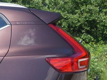 Volvo XC40 Inscription T5 247 KM ADW 8AT &ndash; Mniejszy nie znaczy mały