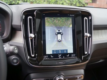 Volvo XC40 Inscription T5 247 KM ADW 8AT &ndash; Mniejszy nie znaczy mały