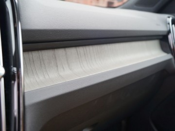 Volvo XC40 Inscription T5 247 KM ADW 8AT &ndash; Mniejszy nie znaczy mały
