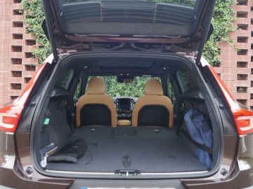 Volvo XC40 Inscription T5 247 KM ADW 8AT &ndash; Mniejszy nie znaczy mały