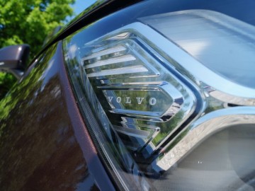 Volvo XC40 Inscription T5 247 KM ADW 8AT &ndash; Mniejszy nie znaczy mały