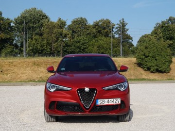 Alfa Romeo Stelvio QV 2,9 V6 Bi-Turbo AT8 510 KM &ndash; Bezkompromisowy
