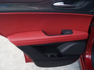 Alfa Romeo Stelvio QV 2,9 V6 Bi-Turbo AT8 510 KM &ndash; Bezkompromisowy