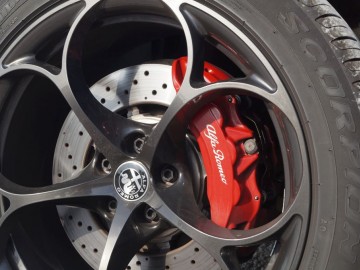 Alfa Romeo Stelvio QV 2,9 V6 Bi-Turbo AT8 510 KM &ndash; Bezkompromisowy