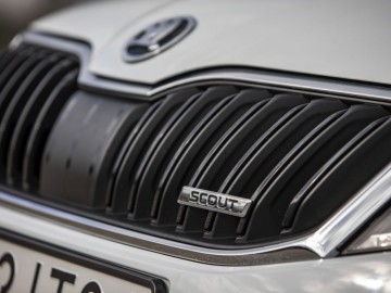 Skoda Octavia Scout 2,0 TSI 190 KM 4x4 DSG7 - Alternatywa