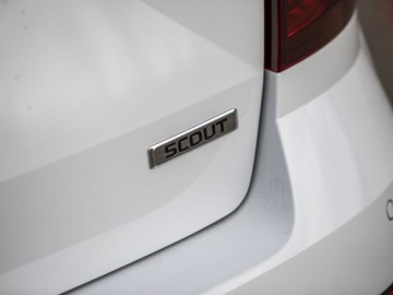 Skoda Octavia Scout 2,0 TSI 190 KM 4x4 DSG7 - Alternatywa