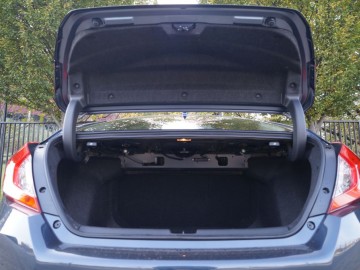 Honda Civic sedan 4d 1,5 i-VTEC 182 KM CVT &ndash; Nowa jakość