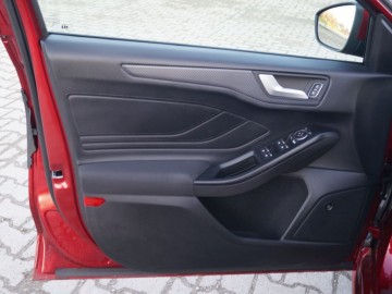 Ford Focus Kombi Titanium 1,5 EcoBoost 182 KM MT6 &ndash; Rodzinne rozwiązanie&nbsp;
