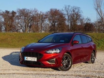Ford Focus Kombi Titanium 1,5 EcoBoost 182 KM MT6 &ndash; Rodzinne rozwiązanie&nbsp;