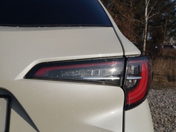 Toyota Corolla TS Kombi Executive 2,0 Hybrid Dynamic Force 184 KM e-CVT &ndash; W nowym kierunku