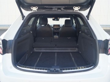 Toyota Corolla TS Kombi Executive 2,0 Hybrid Dynamic Force 184 KM e-CVT &ndash; W nowym kierunku