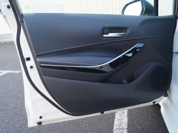 Toyota Corolla TS Kombi Executive 2,0 Hybrid Dynamic Force 184 KM e-CVT &ndash; W nowym kierunku