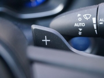 Toyota Corolla TS Kombi Executive 2,0 Hybrid Dynamic Force 184 KM e-CVT &ndash; W nowym kierunku