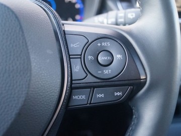 Toyota Corolla TS Kombi Executive 2,0 Hybrid Dynamic Force 184 KM e-CVT &ndash; W nowym kierunku