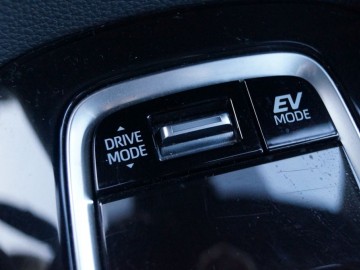Toyota Corolla TS Kombi Executive 2,0 Hybrid Dynamic Force 184 KM e-CVT &ndash; W nowym kierunku