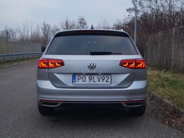 Volkswagen Passat Variant Elegance 2,0 TSI 190 KM DSG7 &ndash; Rodzinne rozwiązanie...