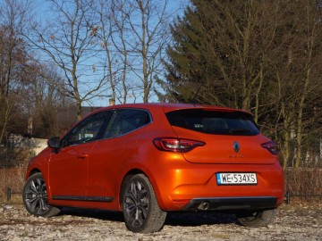 Renault Clio 1,3 TCe RS-Line 130 KM 7DCT &ndash; Fancuski mieszczuch
