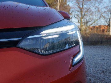 Renault Clio 1,3 TCe RS-Line 130 KM 7DCT &ndash; Fancuski mieszczuch