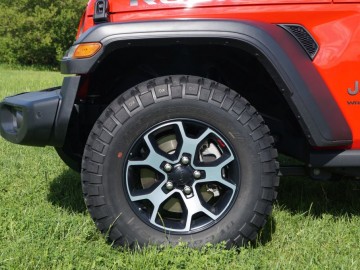 Jeep Wrangler Rubicon 2,0 GME 272 KM 8AT &ndash; Legenda nadal żywa