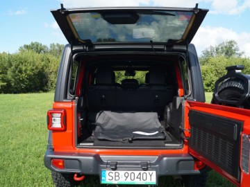 Jeep Wrangler Rubicon 2,0 GME 272 KM 8AT &ndash; Legenda nadal żywa