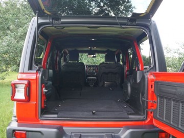 Jeep Wrangler Rubicon 2,0 GME 272 KM 8AT &ndash; Legenda nadal żywa