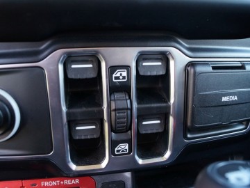Jeep Wrangler Rubicon 2,0 GME 272 KM 8AT &ndash; Legenda nadal żywa
