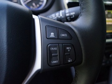 Suzuki SX4 Hybrid Allgrip 1,4 BoosterJet 128 KM SVHS MT6 &ndash; Przyzwoite rozwiązanie