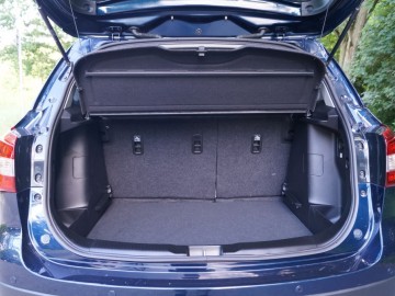 Suzuki SX4 Hybrid Allgrip 1,4 BoosterJet 128 KM SVHS MT6 &ndash; Przyzwoite rozwiązanie